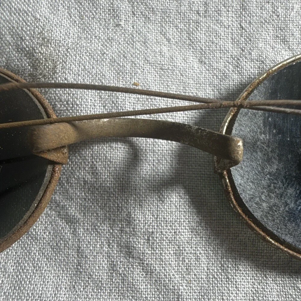 Antique Victorian Wire Rim Sunglasses Coiled Cable Temples Oval Lens Case As-Is